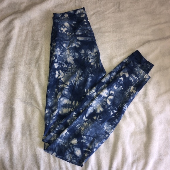Lululemon blue tie dye full length leggings - Picture 2 of 3